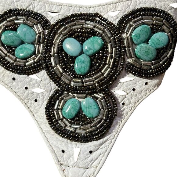 Clarks Artisan Leather Thong Sandals Turquoise Beaded Accent Sz 7 - Picture 3 of 10